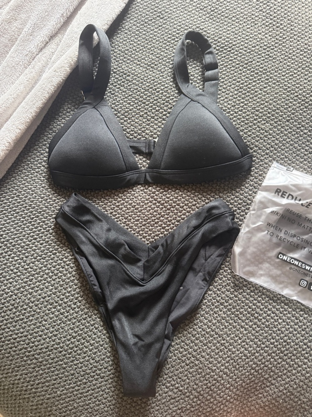 Black ONEONE Bikini